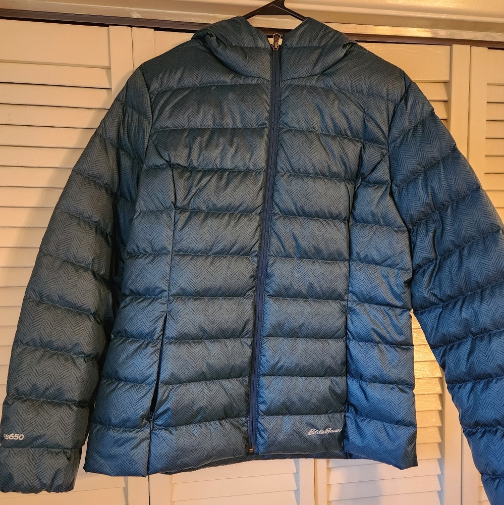 Eddie Bauer CirrusLite Down Jacket, women's size large